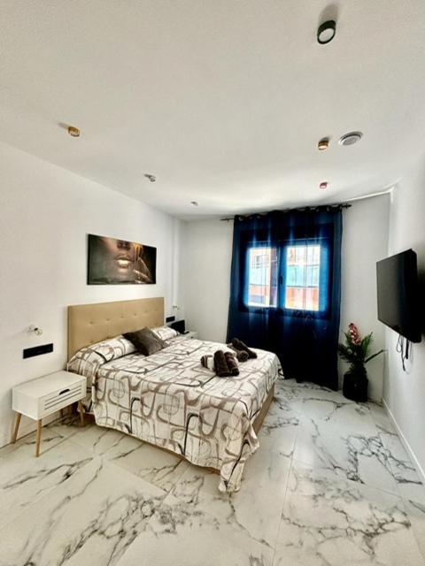 Vila Lova- Luxury Apartments Roquetas de Mar Esterno foto